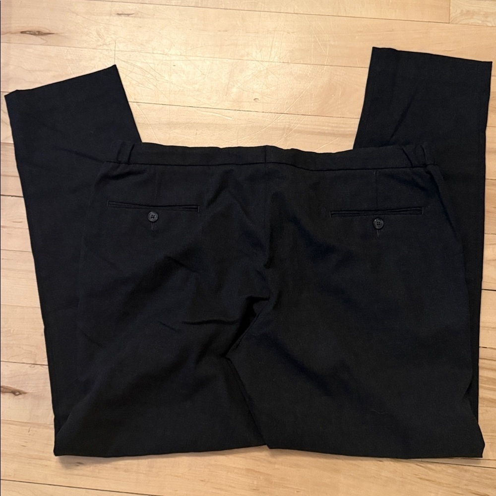 Men’s Tech-Smart Trim Fit Pants - Picture 3 of 3
